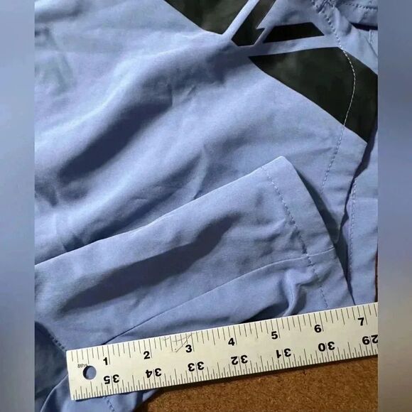 Mens Shorts | Purple Periwinkle Color | Size Medium 7 inch inseam - Picture 4 of 6